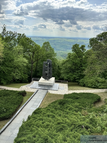 Monumento a los veteranos de guerra soviéticos en el monte Avala