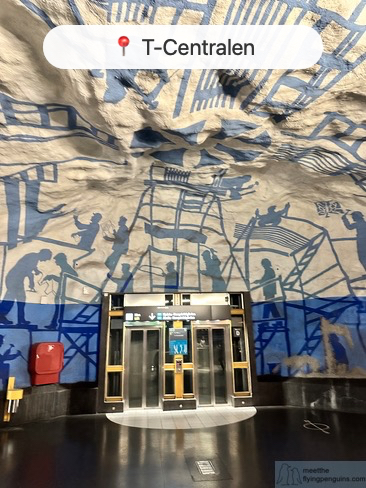 Obras de arte azules y blancas en T-Centralen